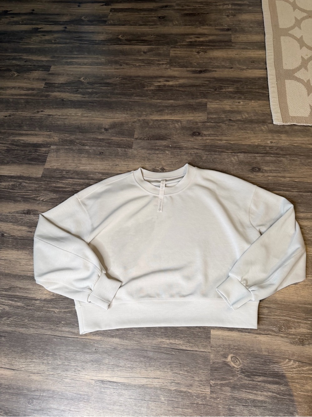 Lululemon Women’s Size 6 Crewneck Sweatshirt Pullover Ivory Cream LW3EZLS